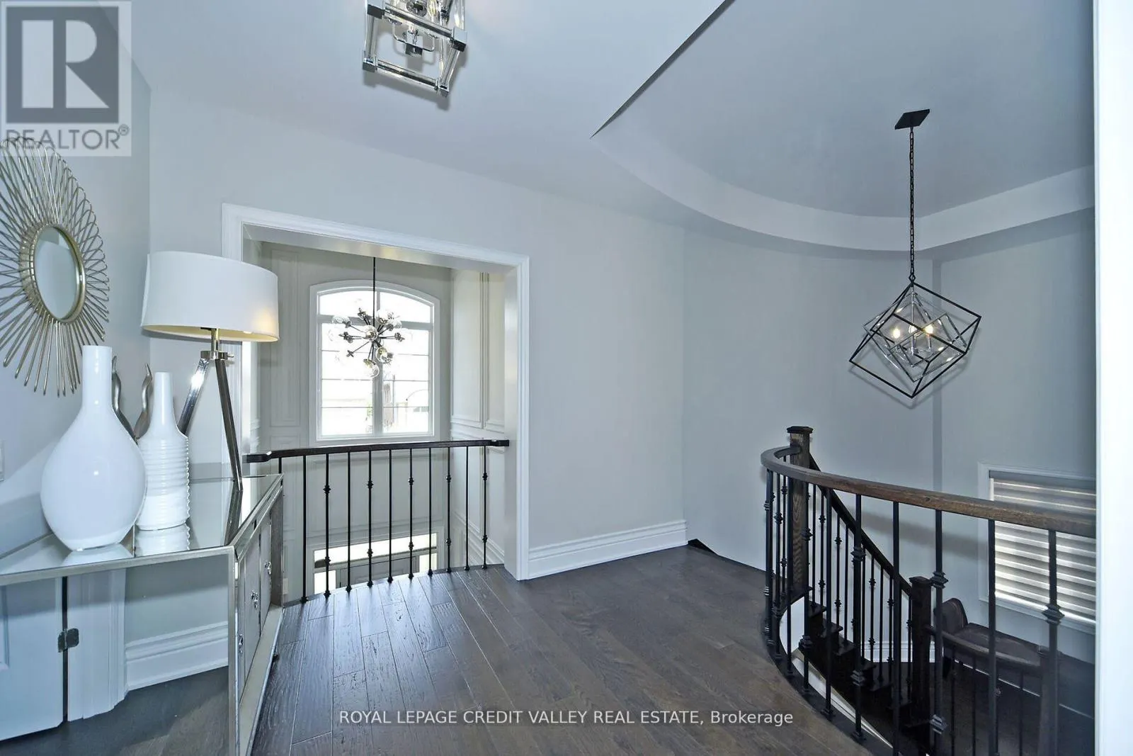 47 NAVE STREET