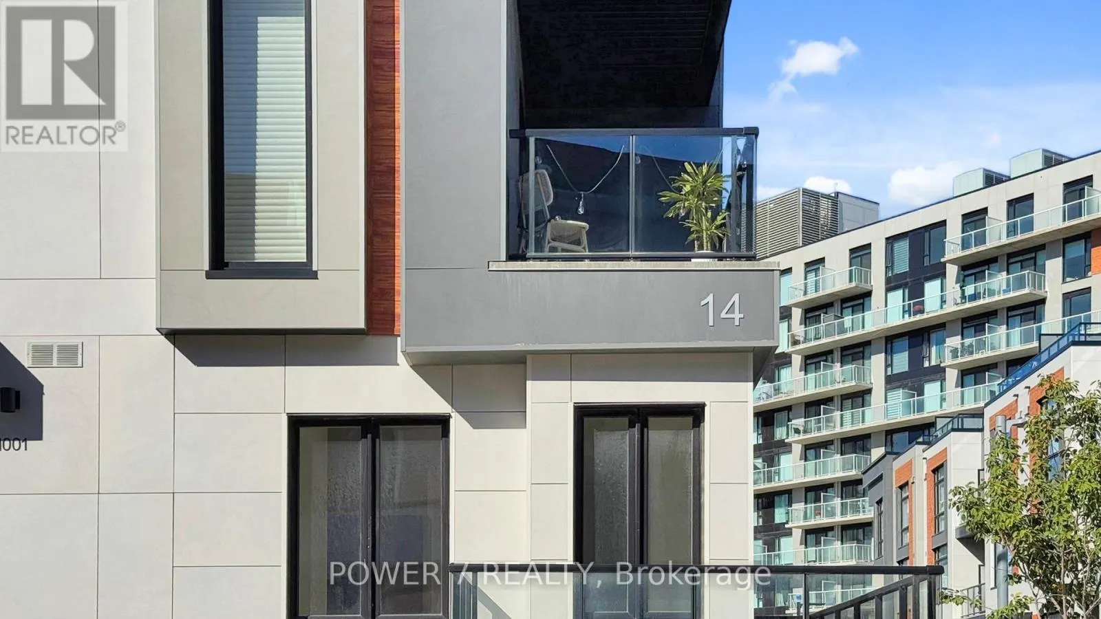 1009 - 14 DAVID EYER ROAD
