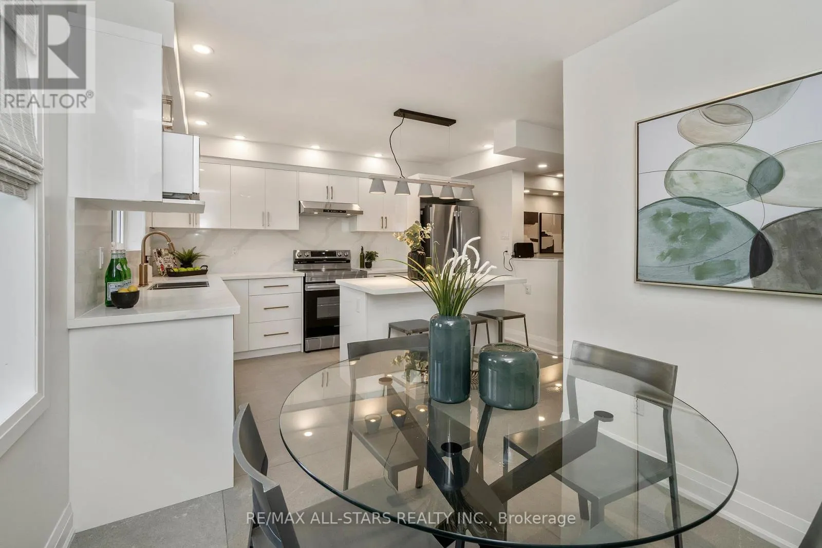 21 ROUGEHAVEN WAY