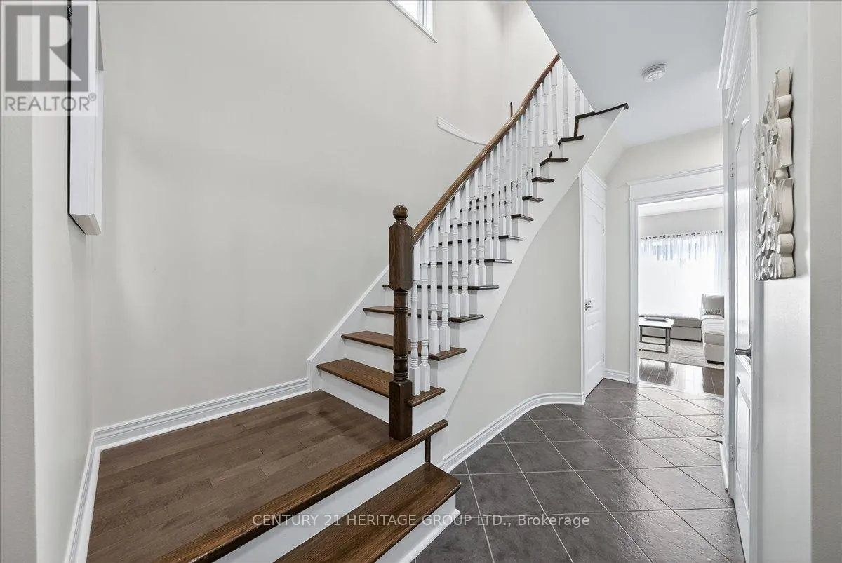 350 HEWITT CIRCLE