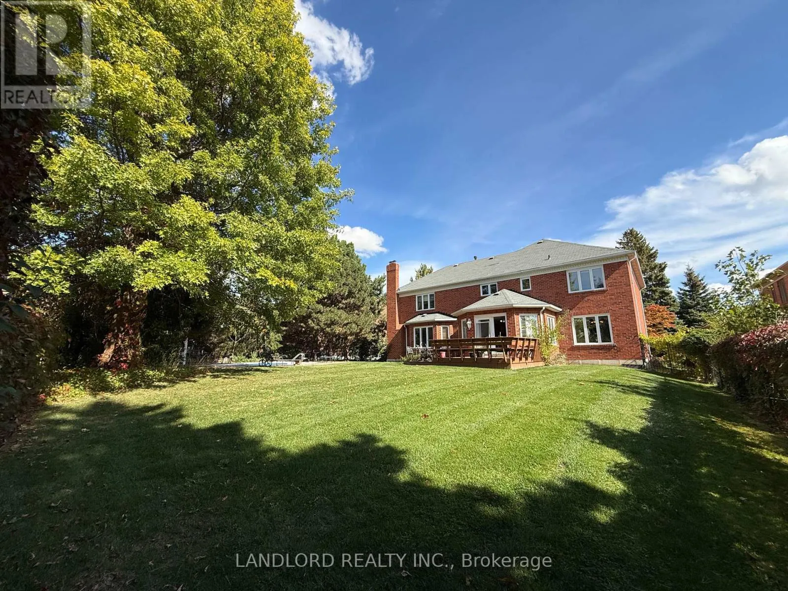 67 GLENAYR ROAD