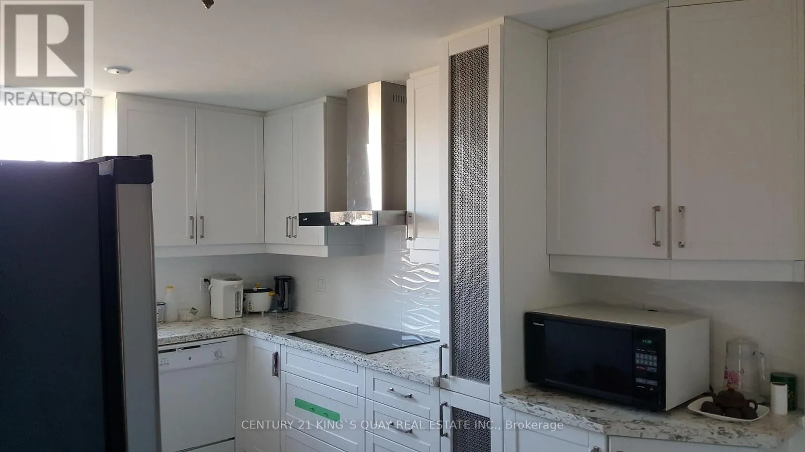 3985 STOUFFVILLE ROAD