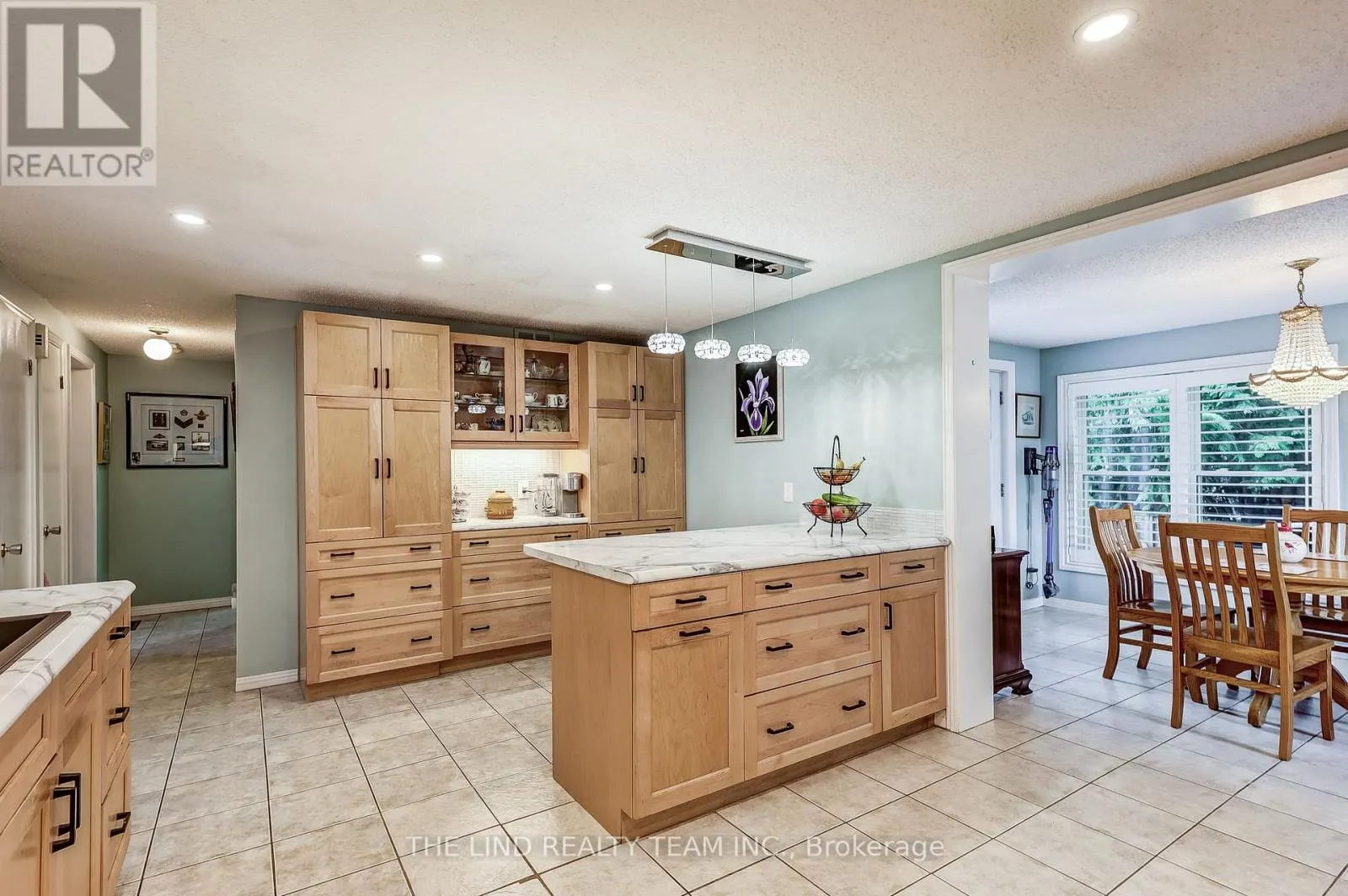 272 JEFF SMITH COURT