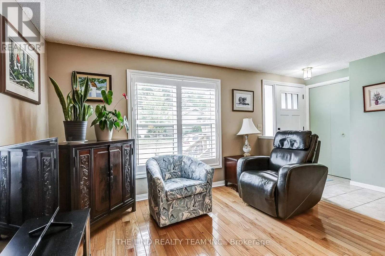 272 JEFF SMITH COURT