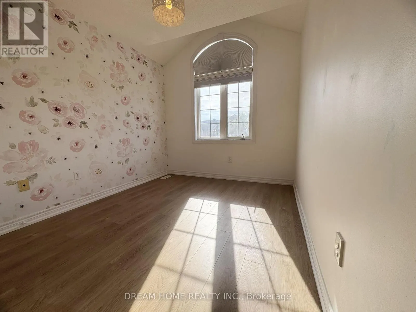 110 AUTUMN HILL BOULEVARD