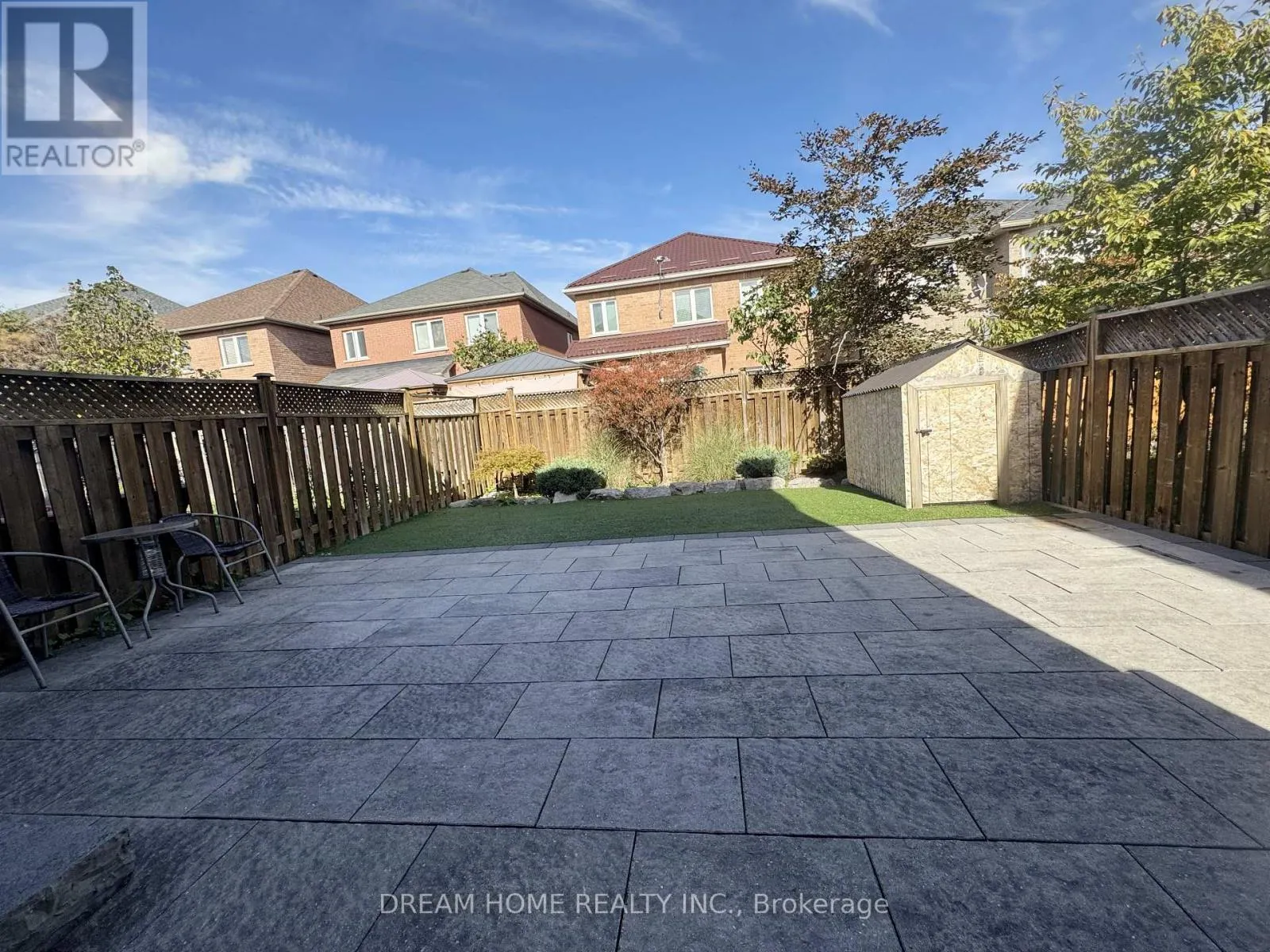 110 AUTUMN HILL BOULEVARD