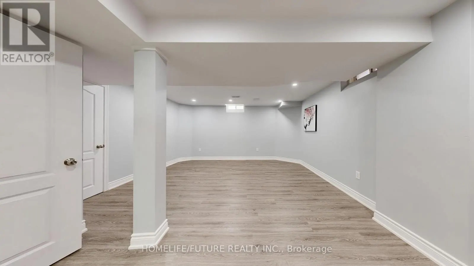 51 ESTATE GARDEN DRIVE