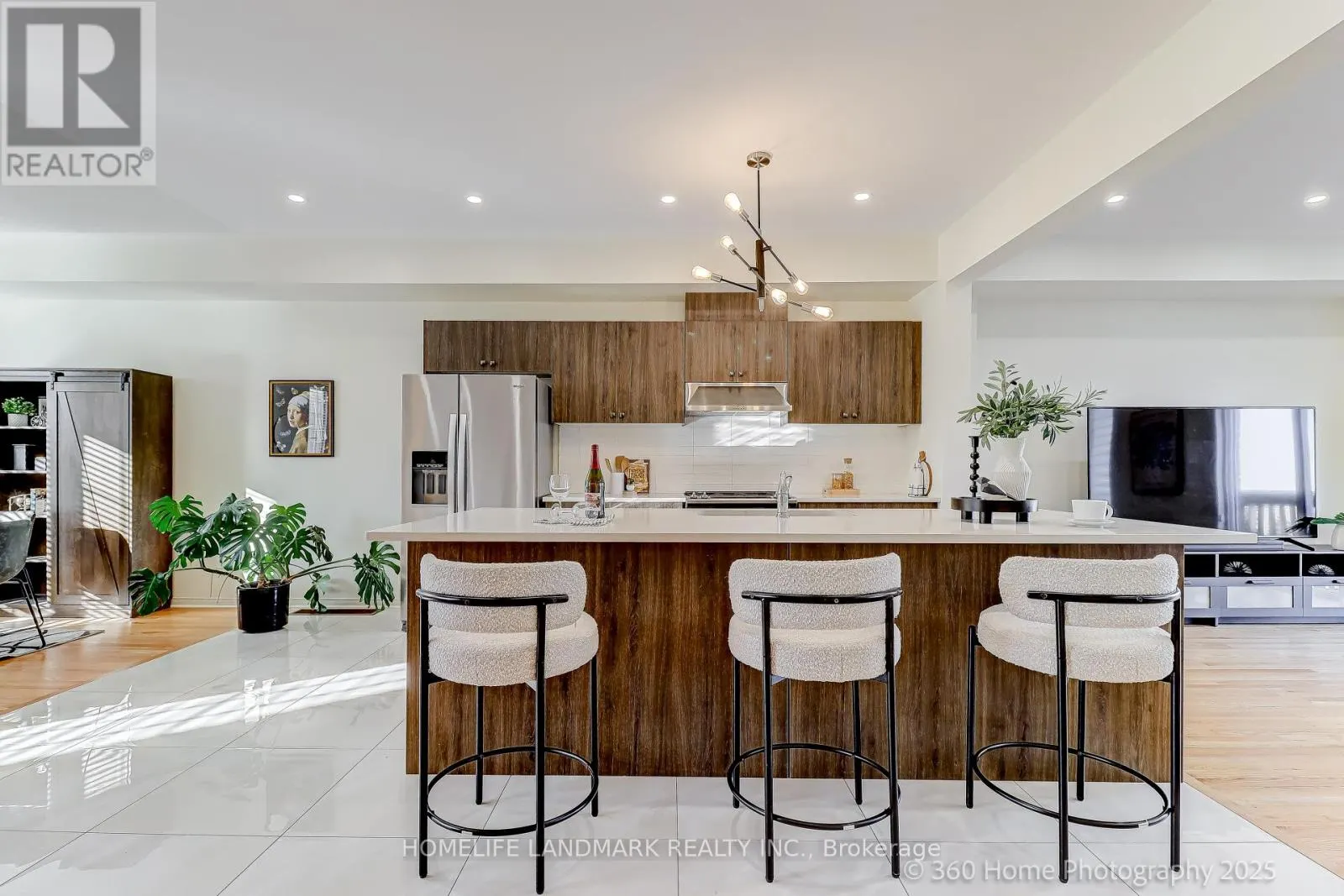 14 HARTNEY DRIVE