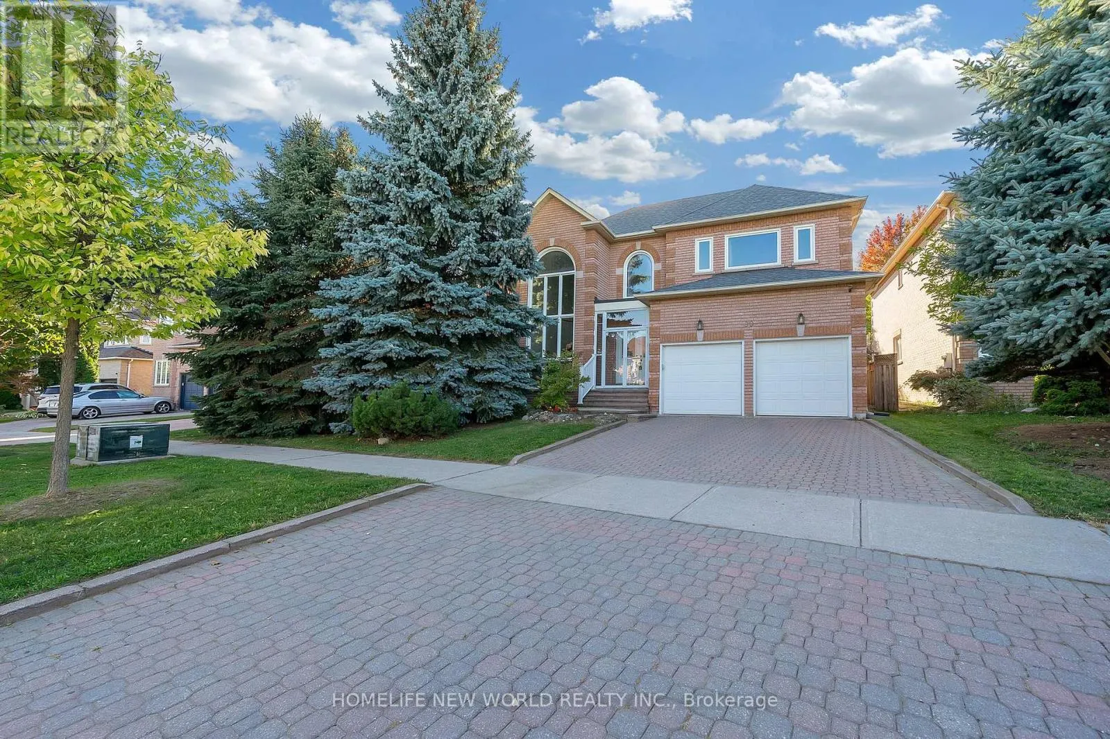 99 CLARENDON DRIVE