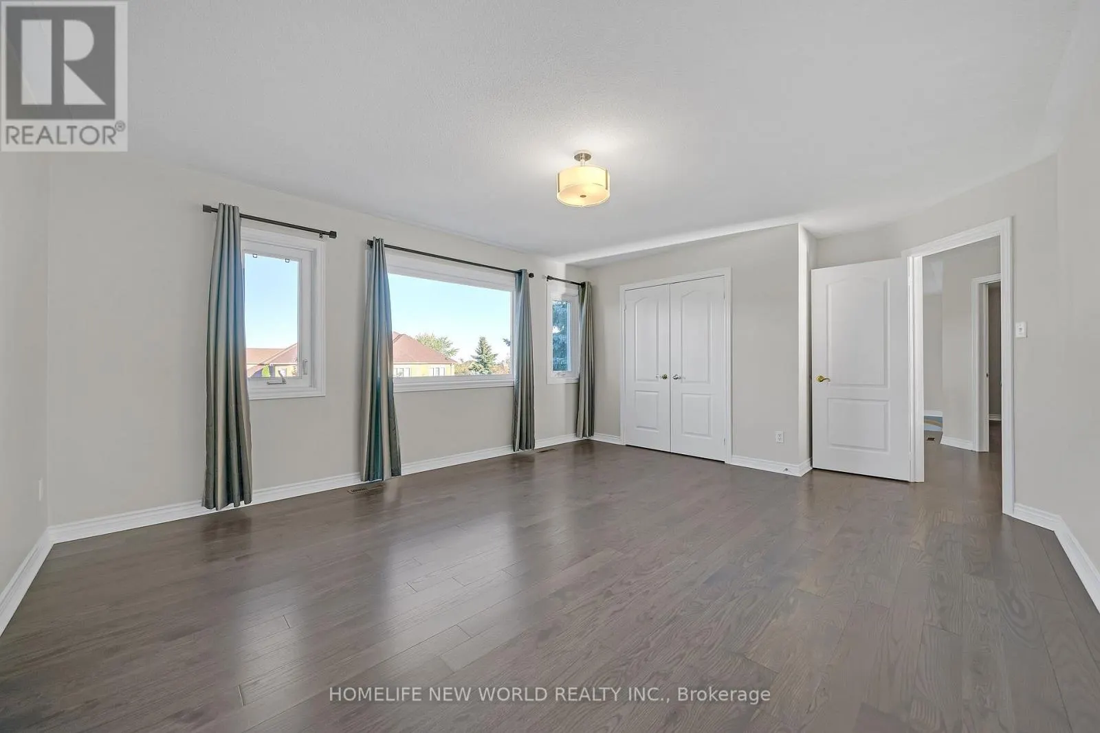 99 CLARENDON DRIVE