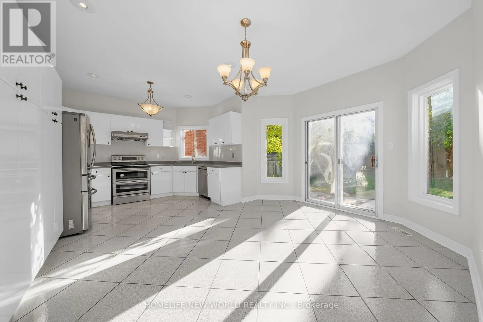 99 CLARENDON DRIVE