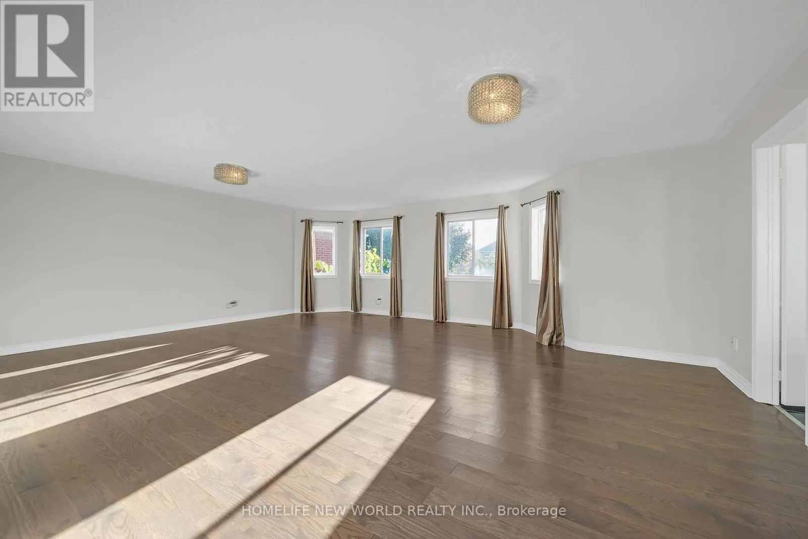 99 CLARENDON DRIVE