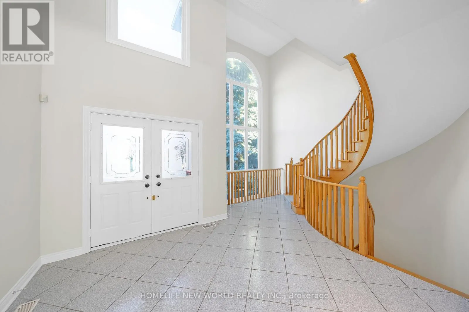 99 CLARENDON DRIVE