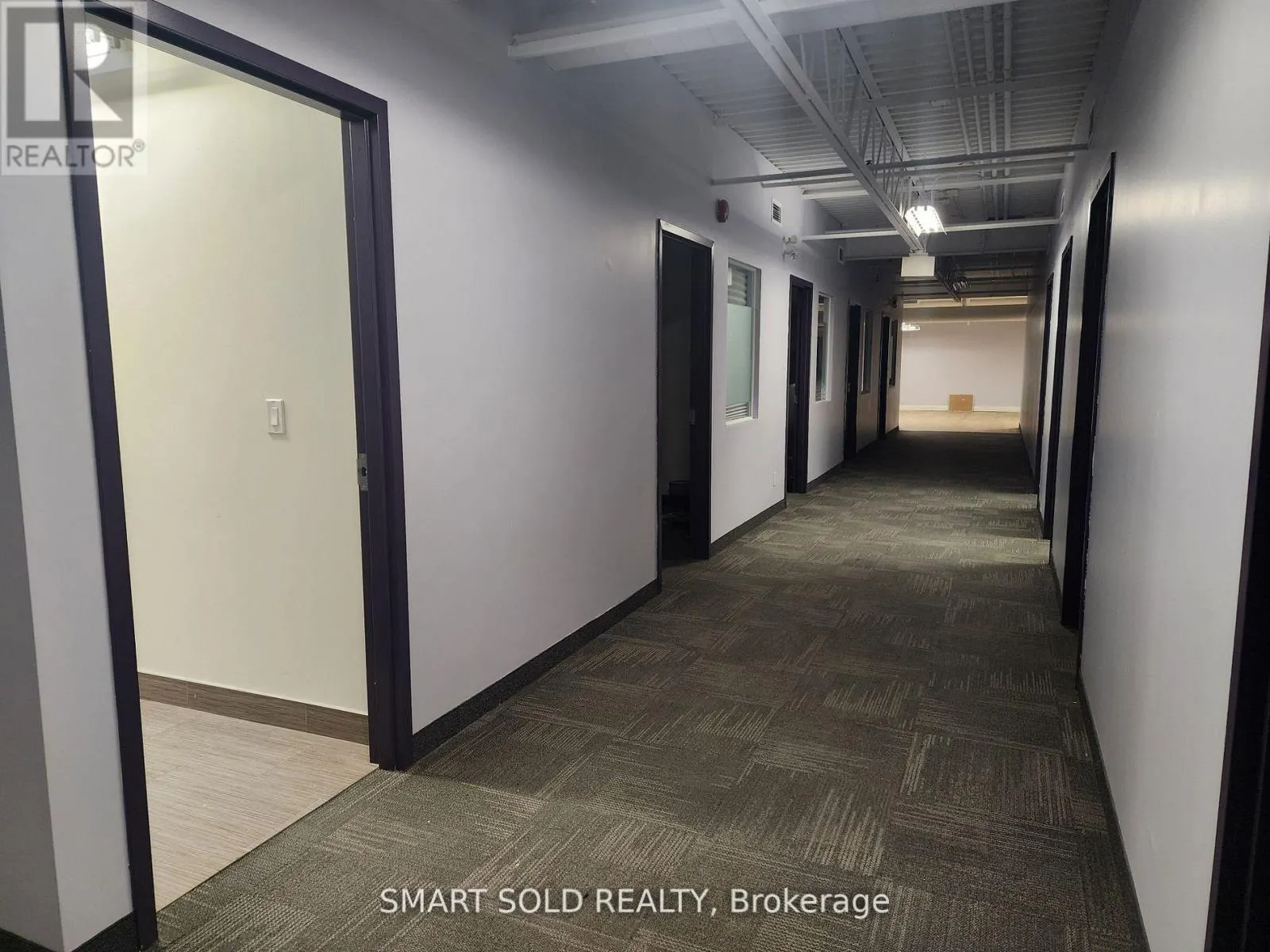 203 - 70 VALLEYWOOD DRIVE