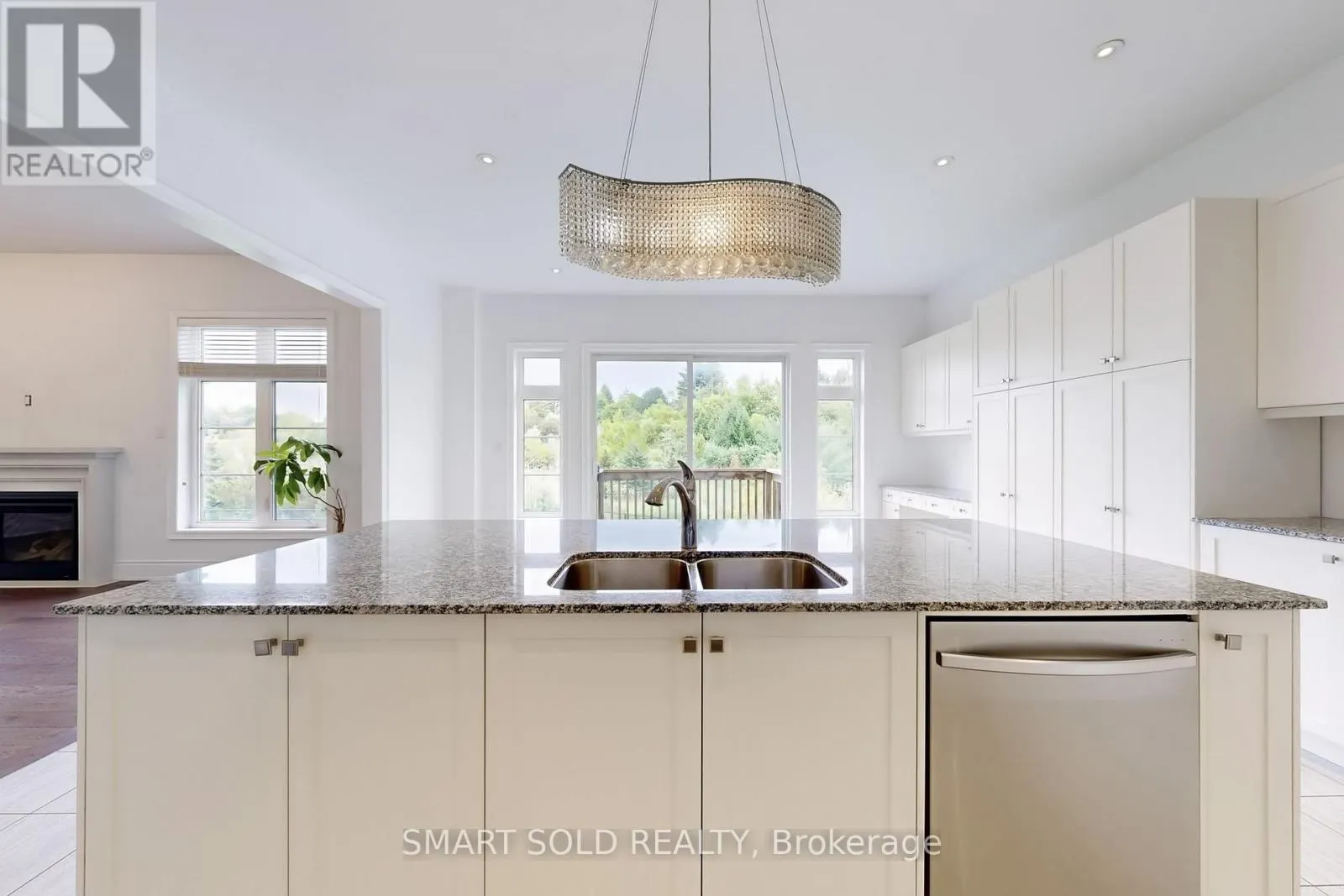 259 STORMONT TRAIL