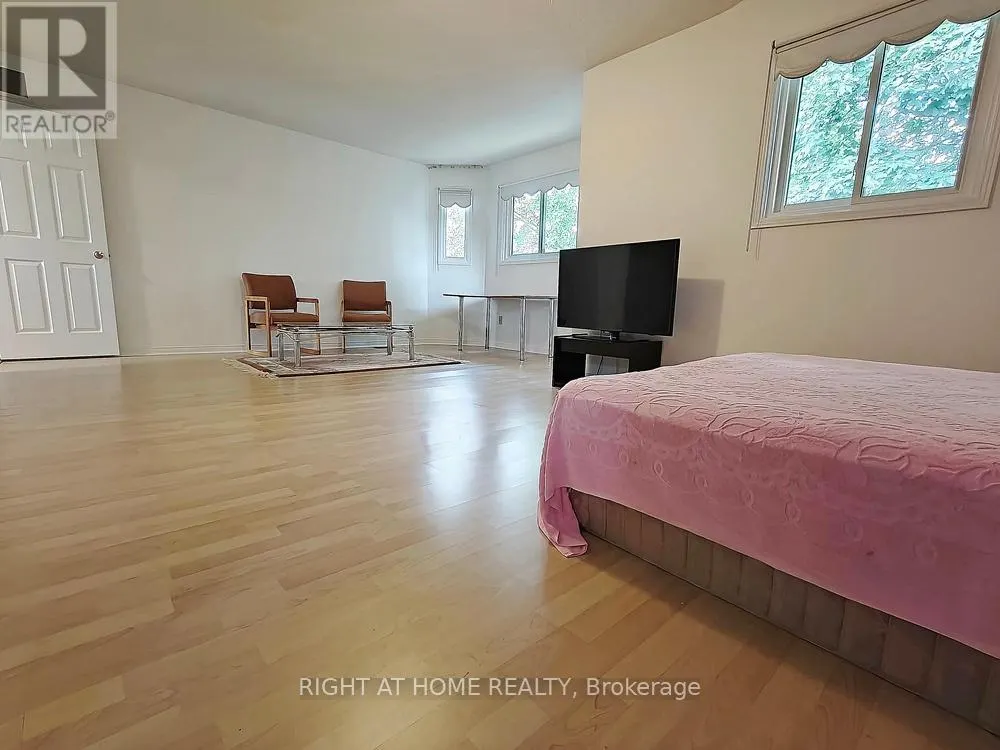 116 COOPERAGE CRESCENT
