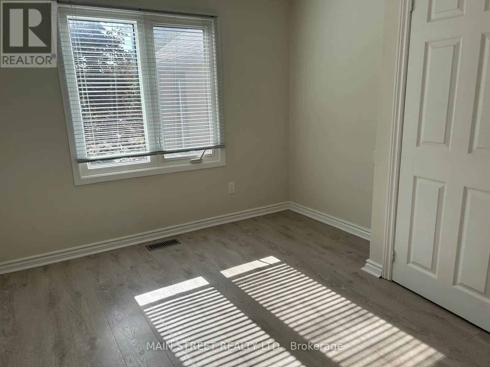 156 OBSERVATORY LANE