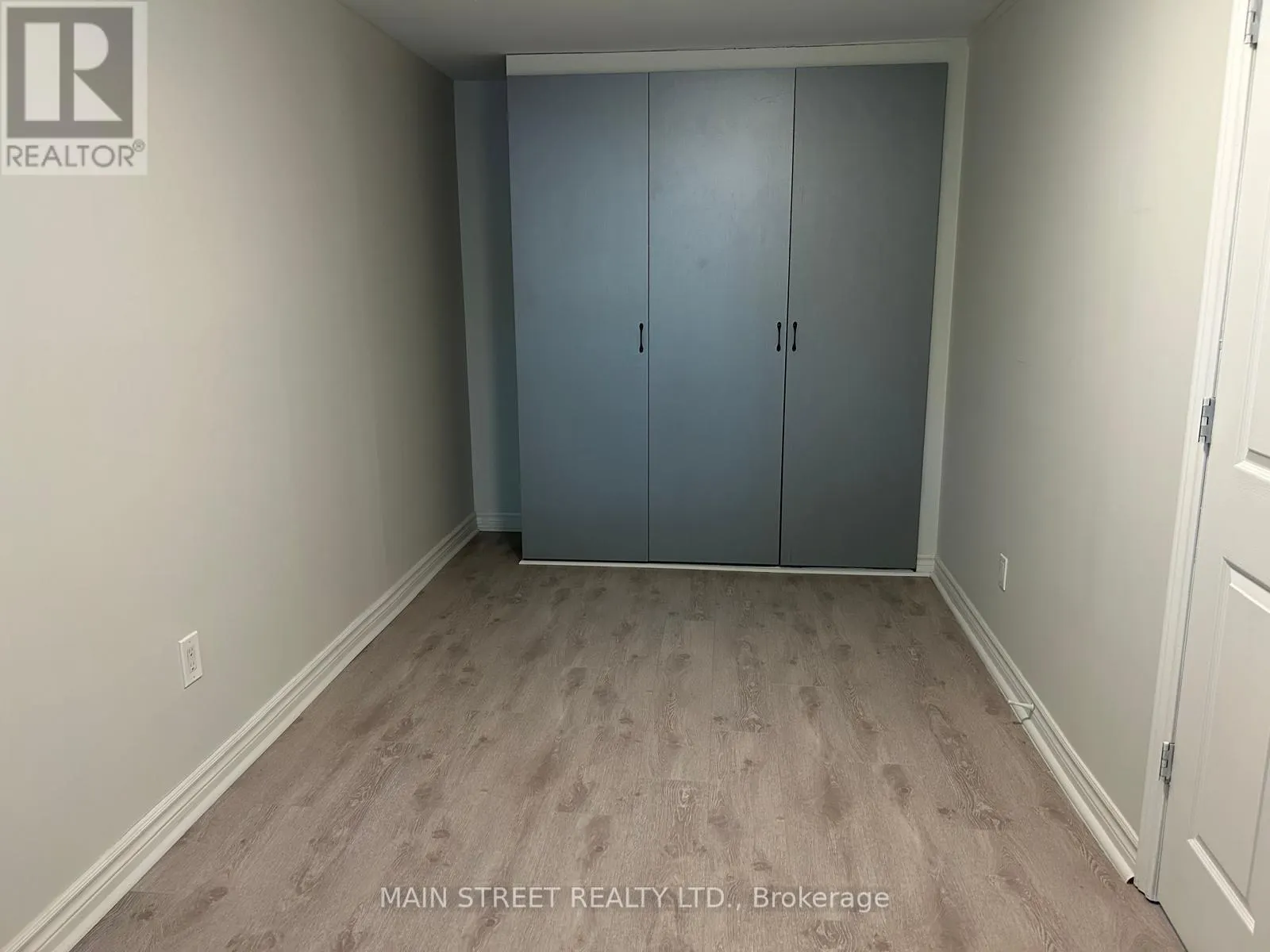 156 OBSERVATORY LANE