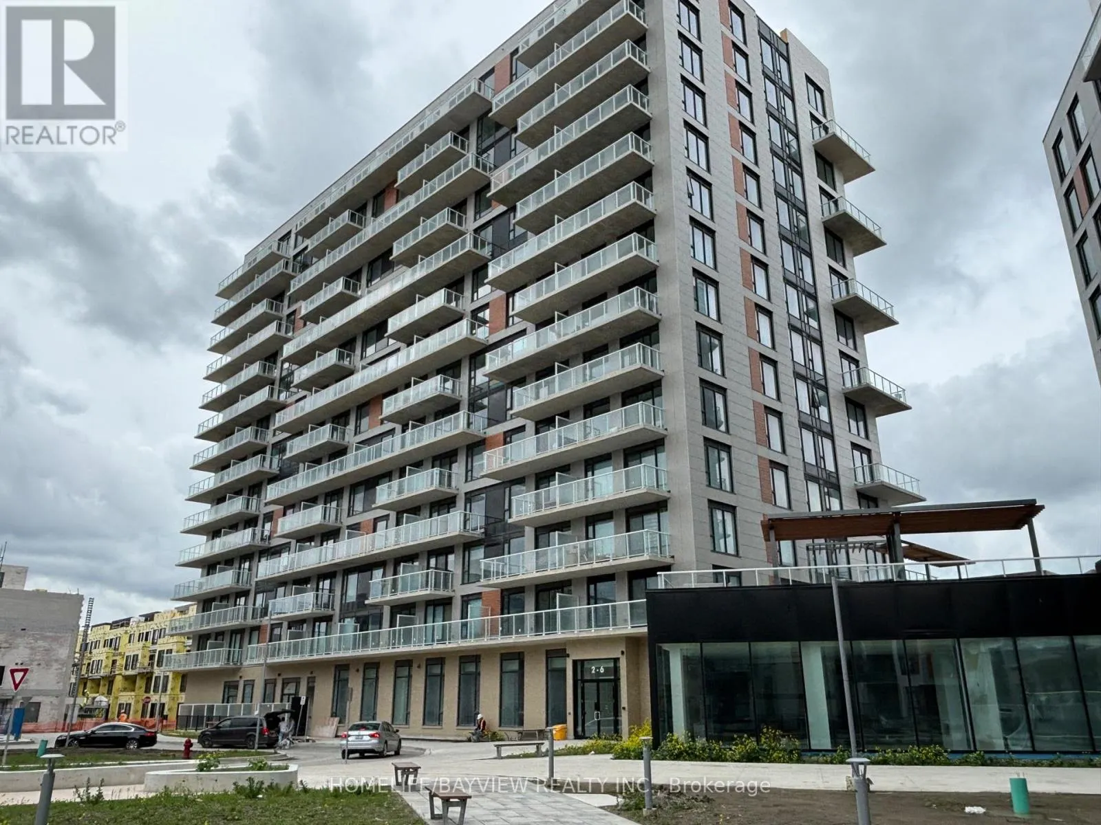 930 - 2 DAVID EYER ROAD