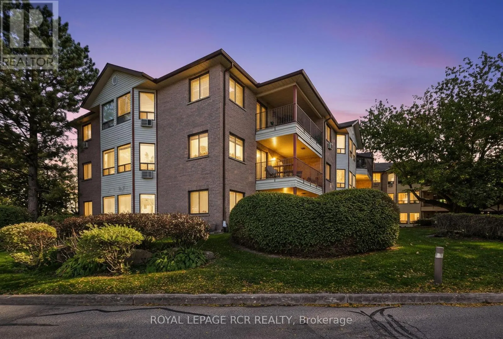 311 - 111 GREW BOULEVARD