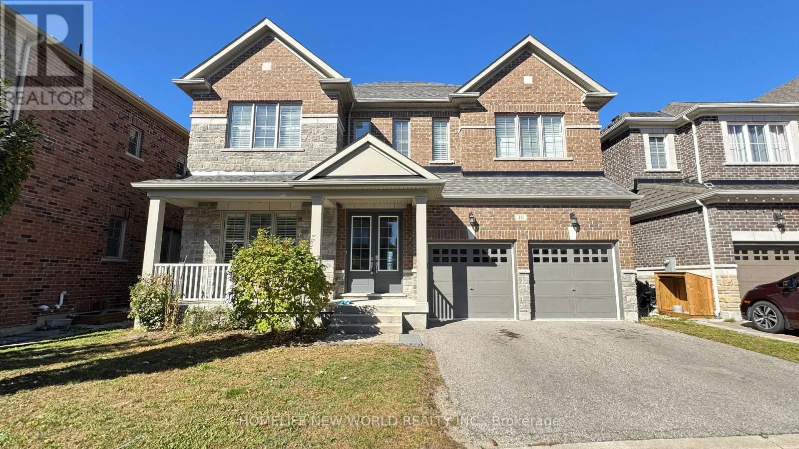 10 KEN SINCLAIR CRESCENT