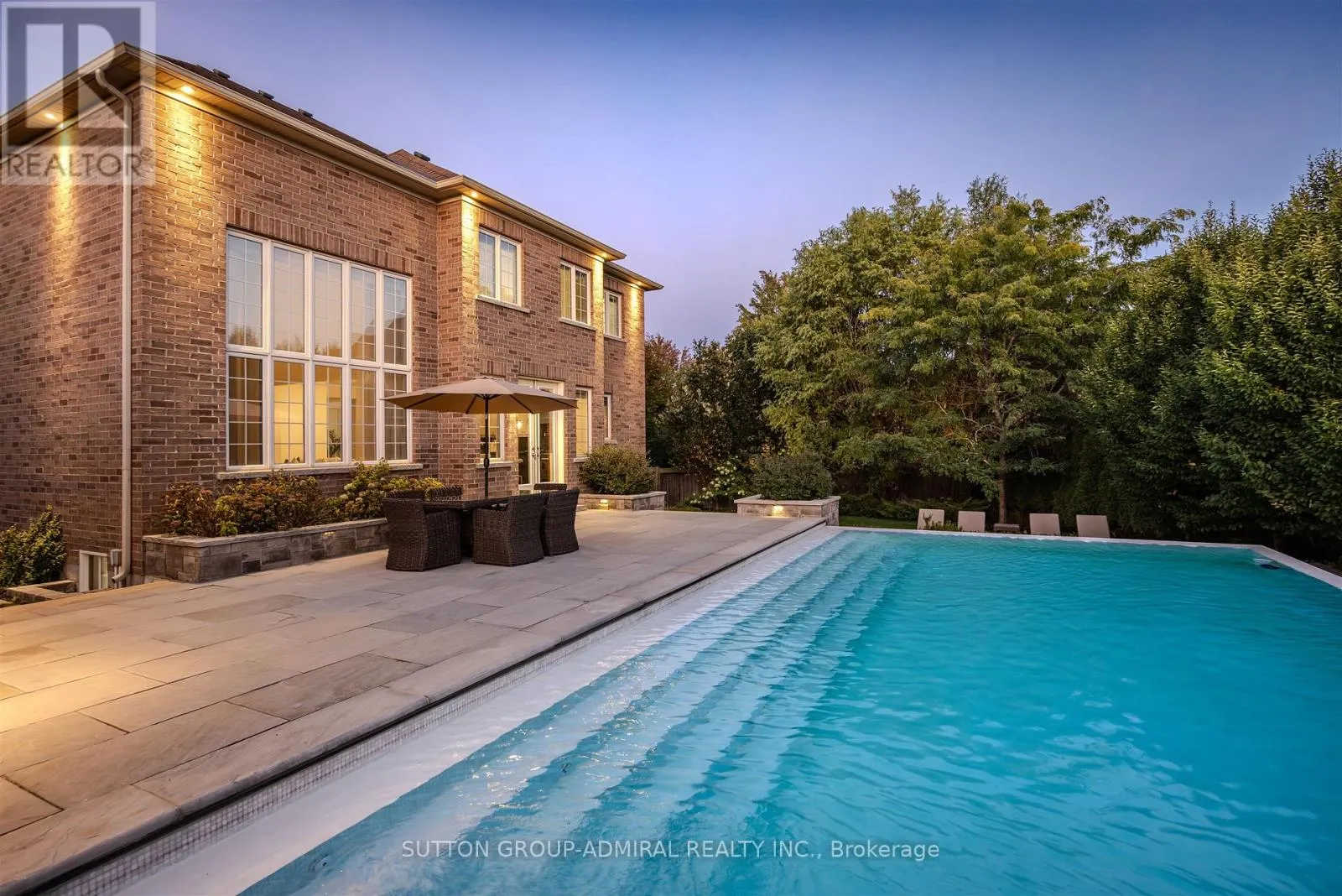 22 JAMES BOWMAN COURT