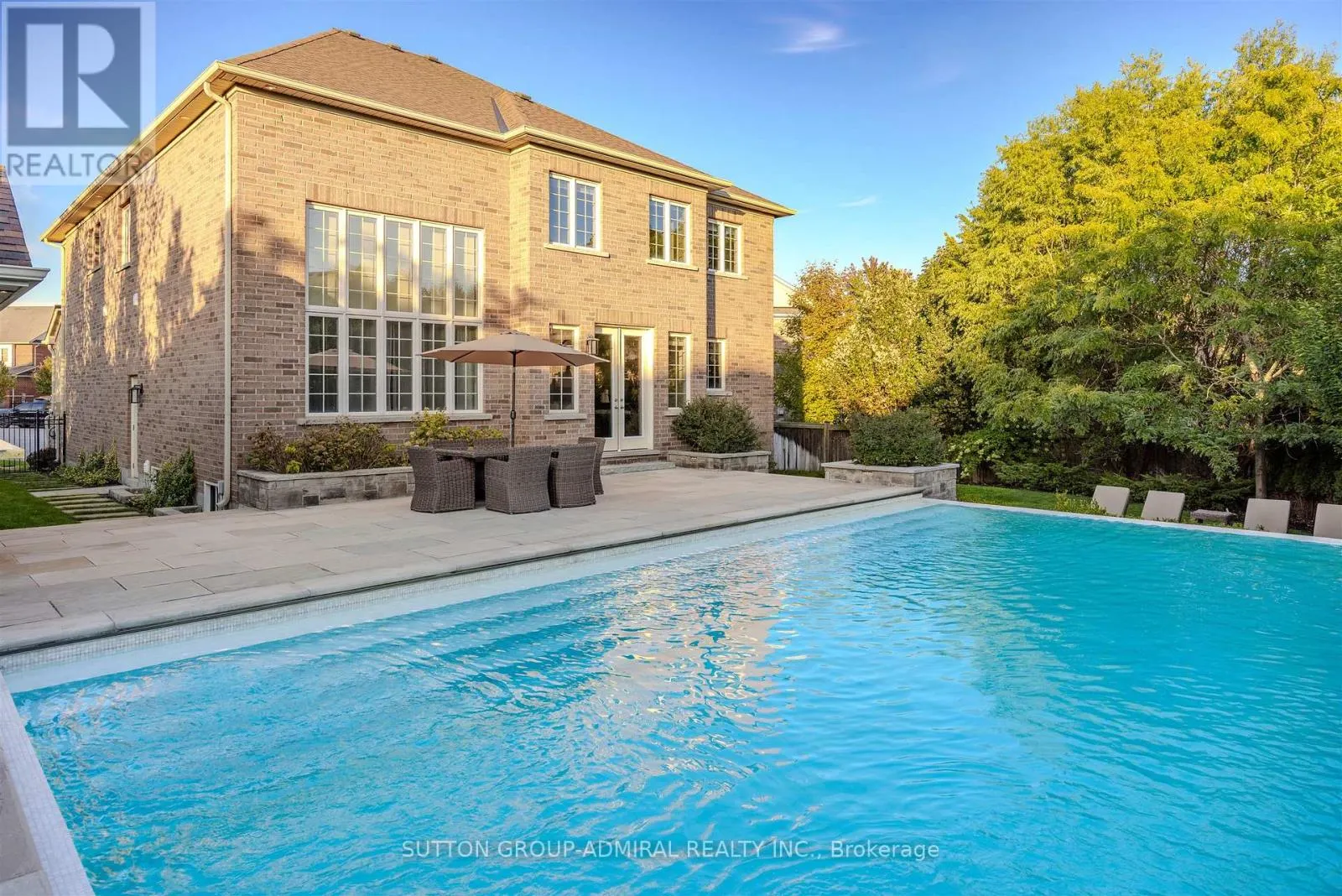 22 JAMES BOWMAN COURT