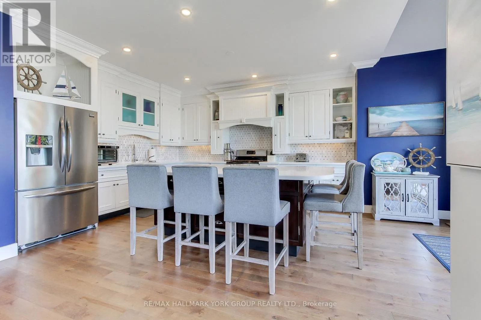 303 LAKE DR EAST DRIVE