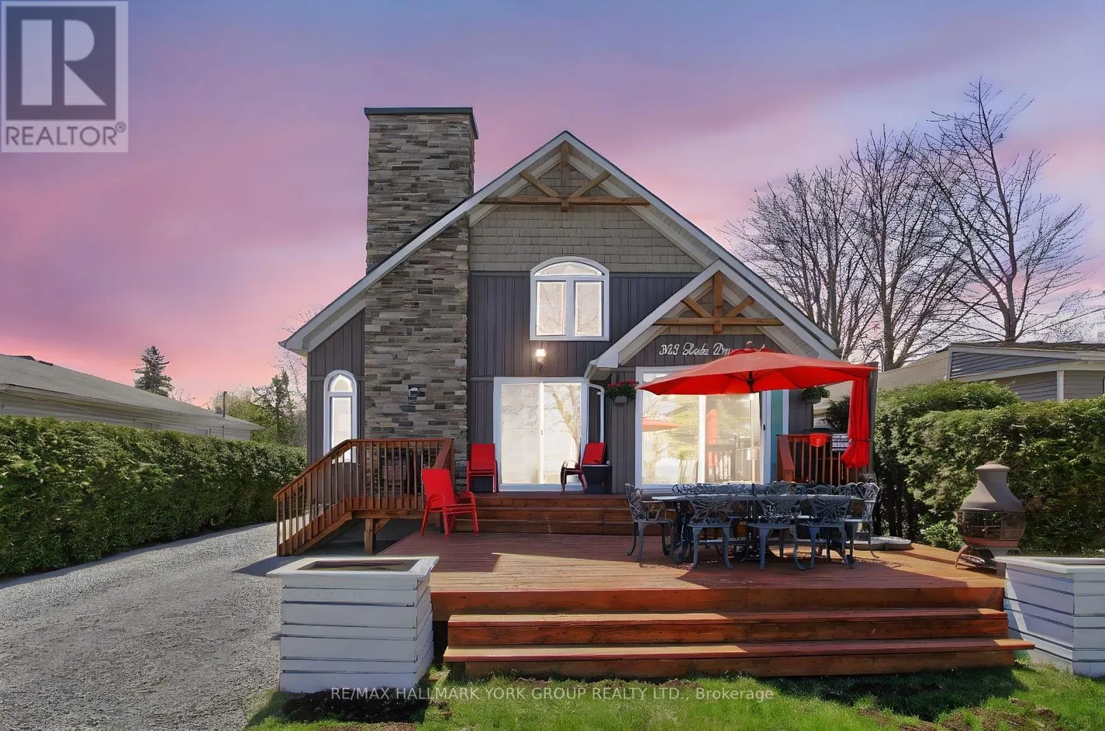 303 LAKE DR EAST DRIVE
