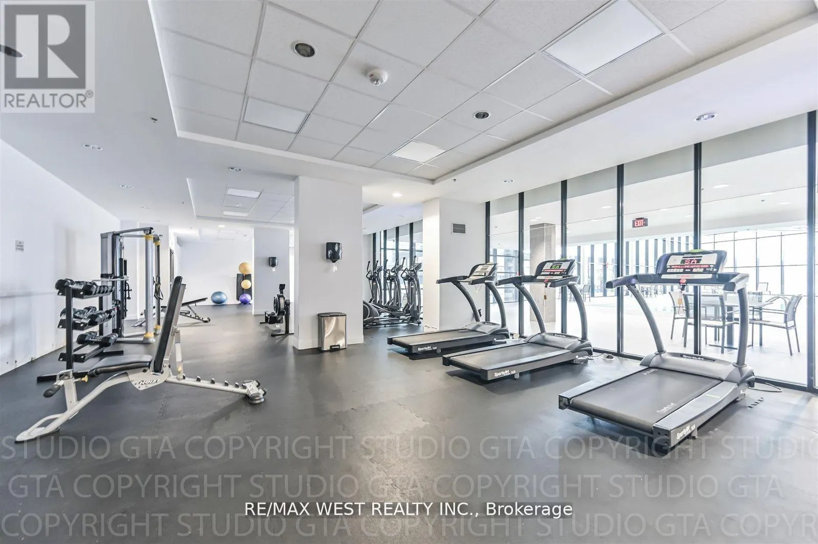 606 - 2900 HIGHWAY 7 ROAD