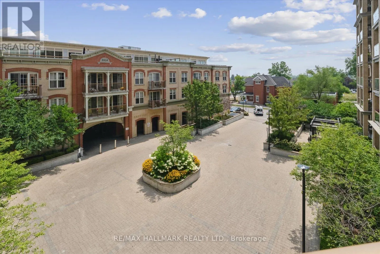 311 - 68 MAIN STREET N
