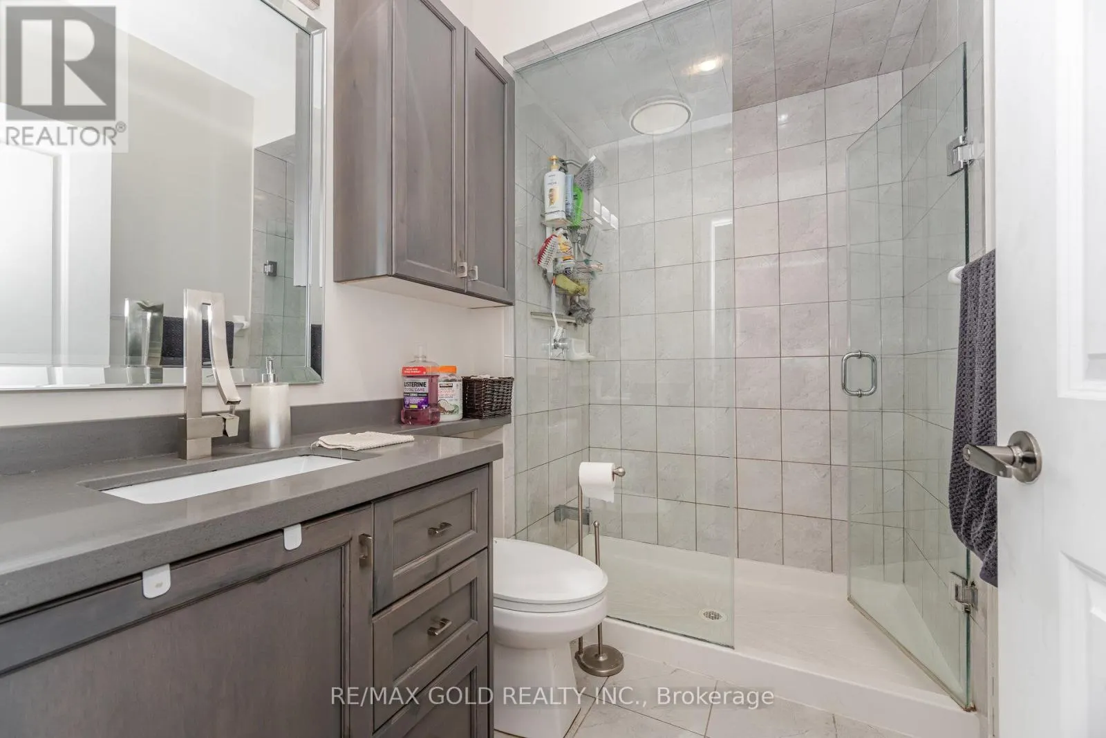 715 - 7325 MARKHAM ROAD