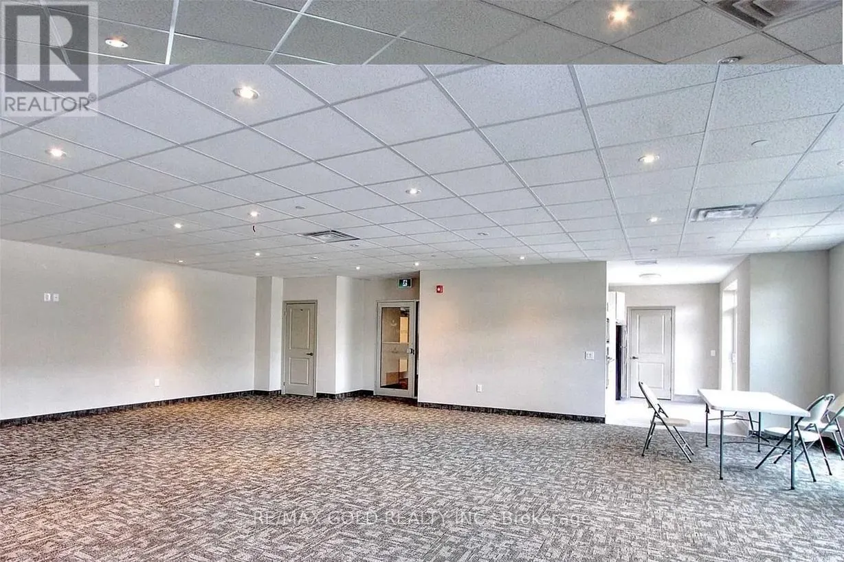 715 - 7325 MARKHAM ROAD