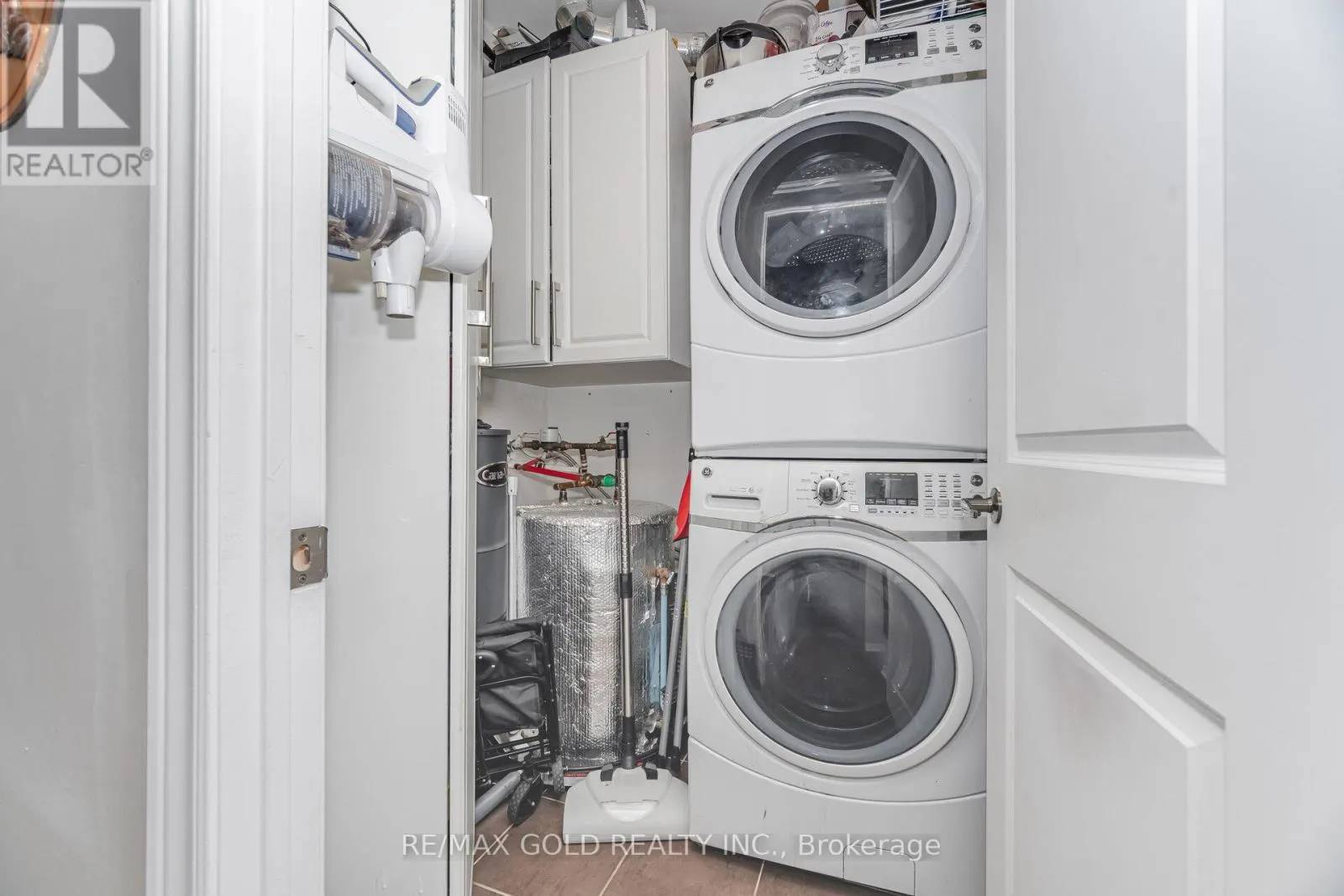 715 - 7325 MARKHAM ROAD