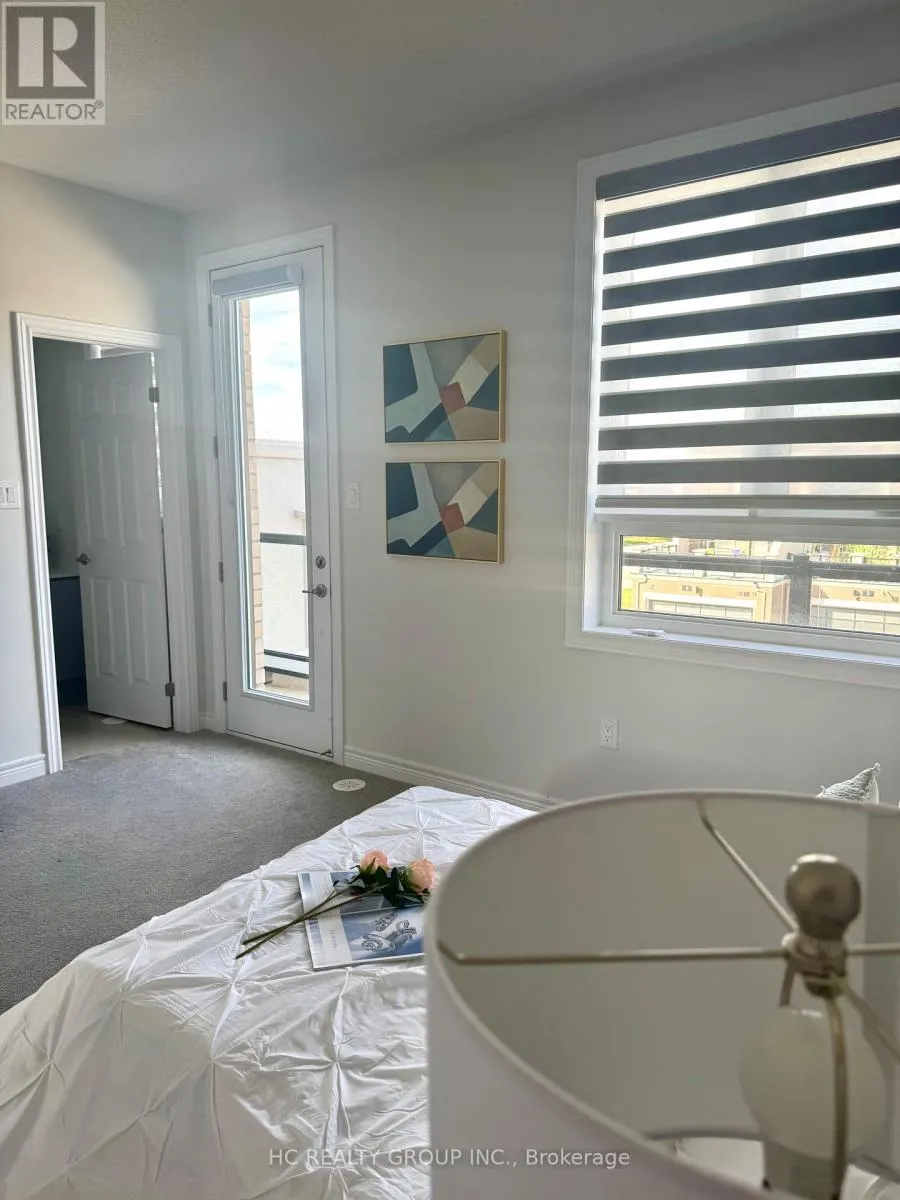 112 ROBERT EATON AVENUE W