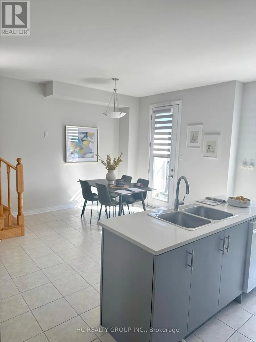 112 ROBERT EATON AVENUE W