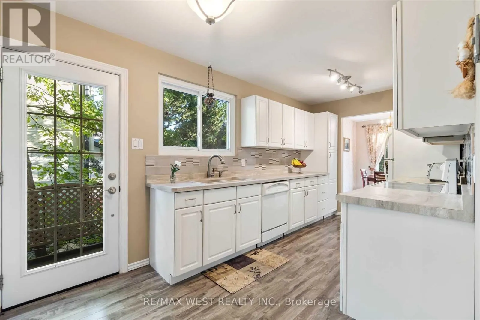 249 HODGSON DRIVE