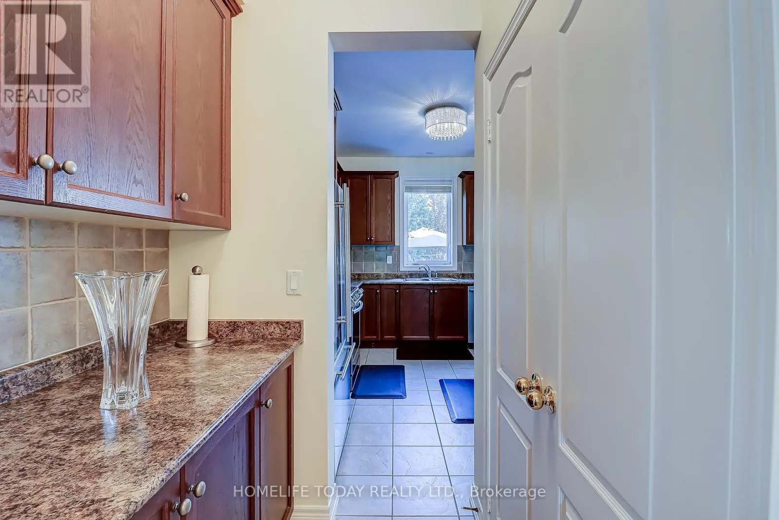 200 IVY GLEN DRIVE