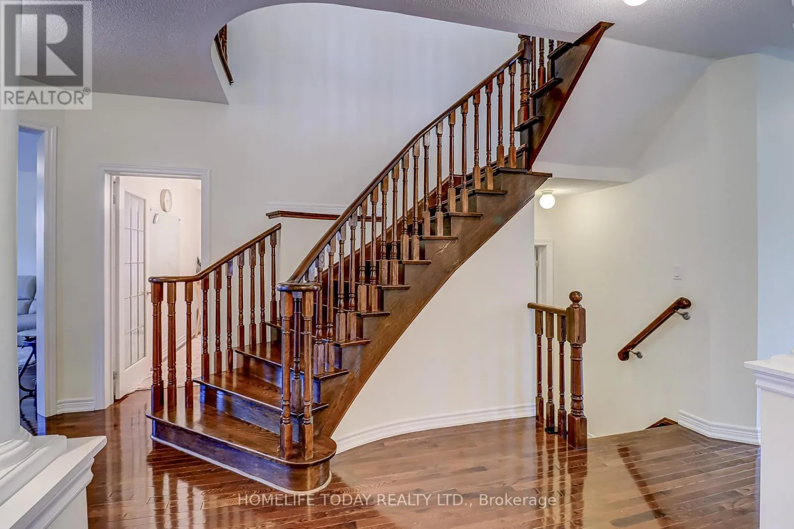 200 IVY GLEN DRIVE