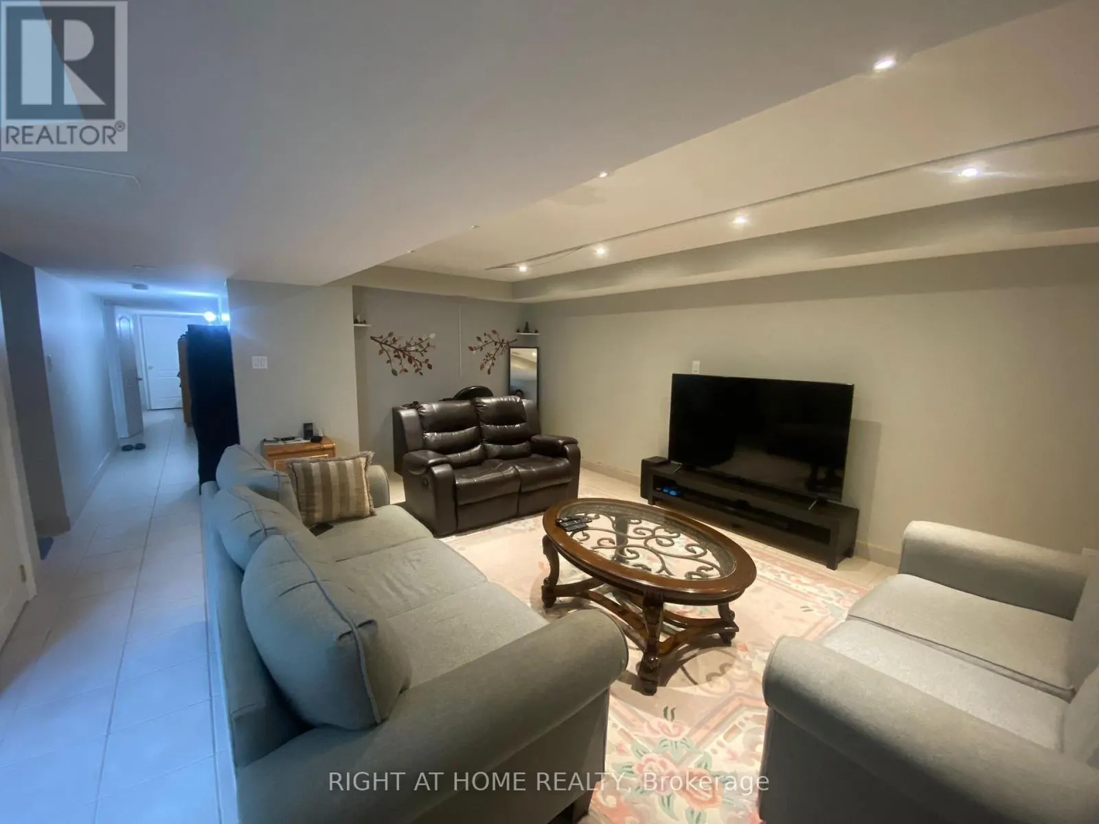 158 HOLLYWOOD HILL CIRCLE
