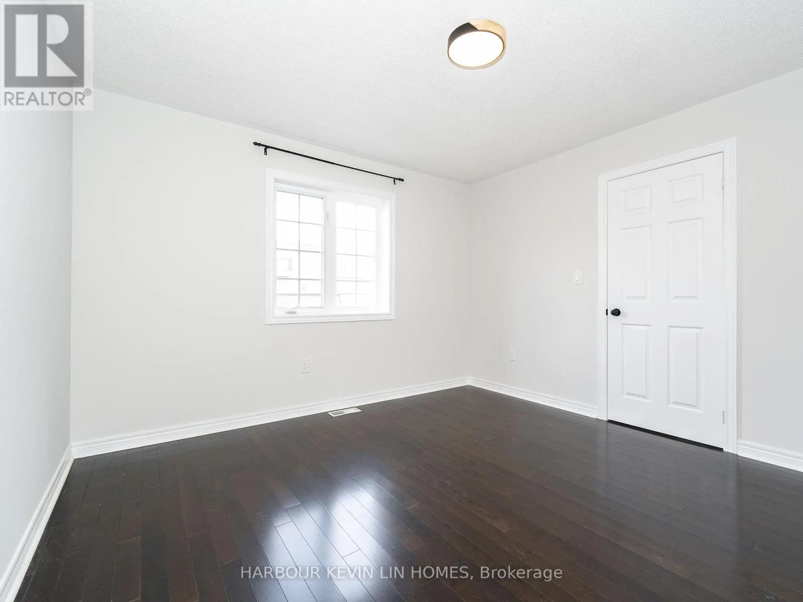 26 BEMBRIDGE DRIVE