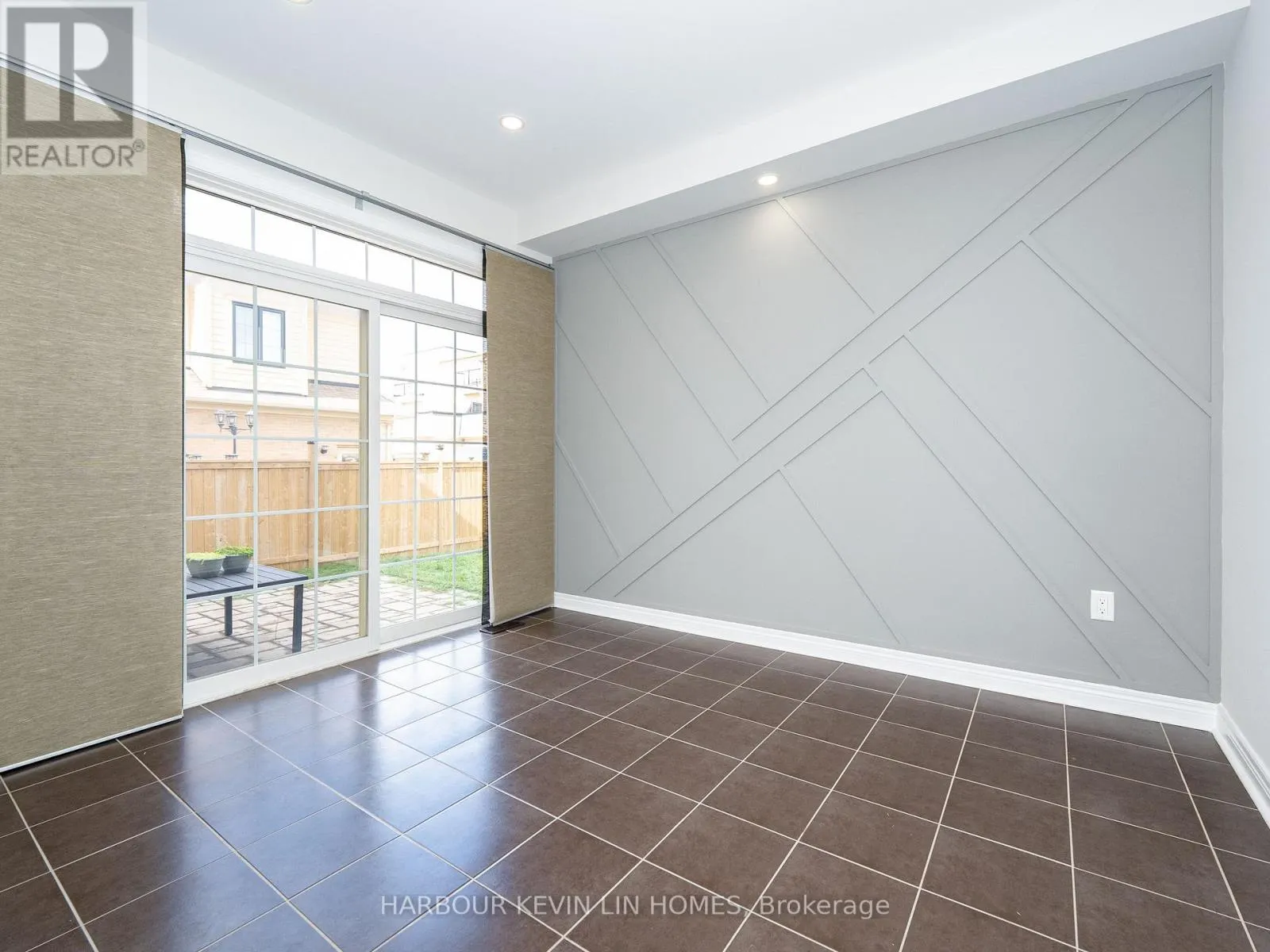 26 BEMBRIDGE DRIVE