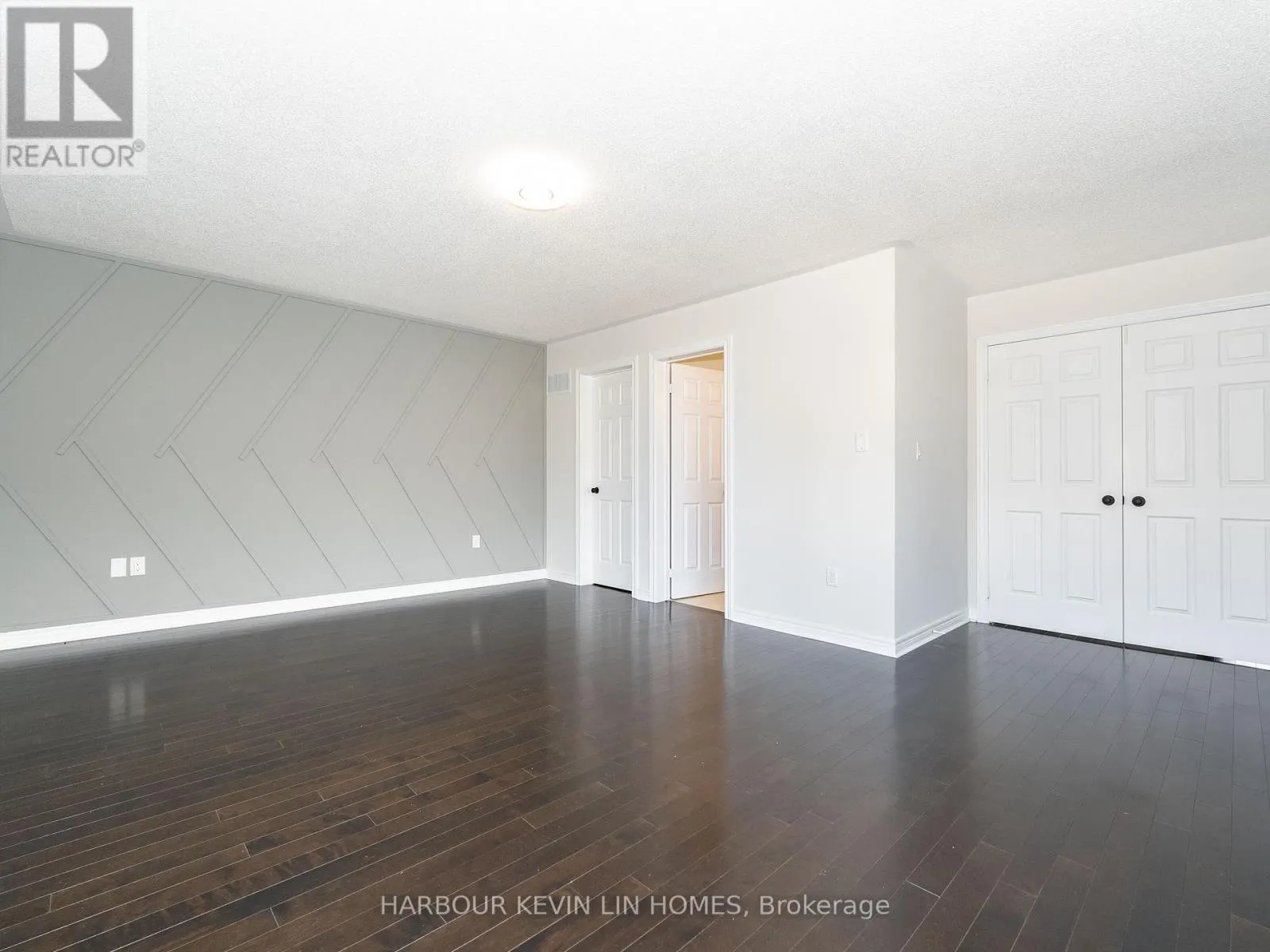 26 BEMBRIDGE DRIVE
