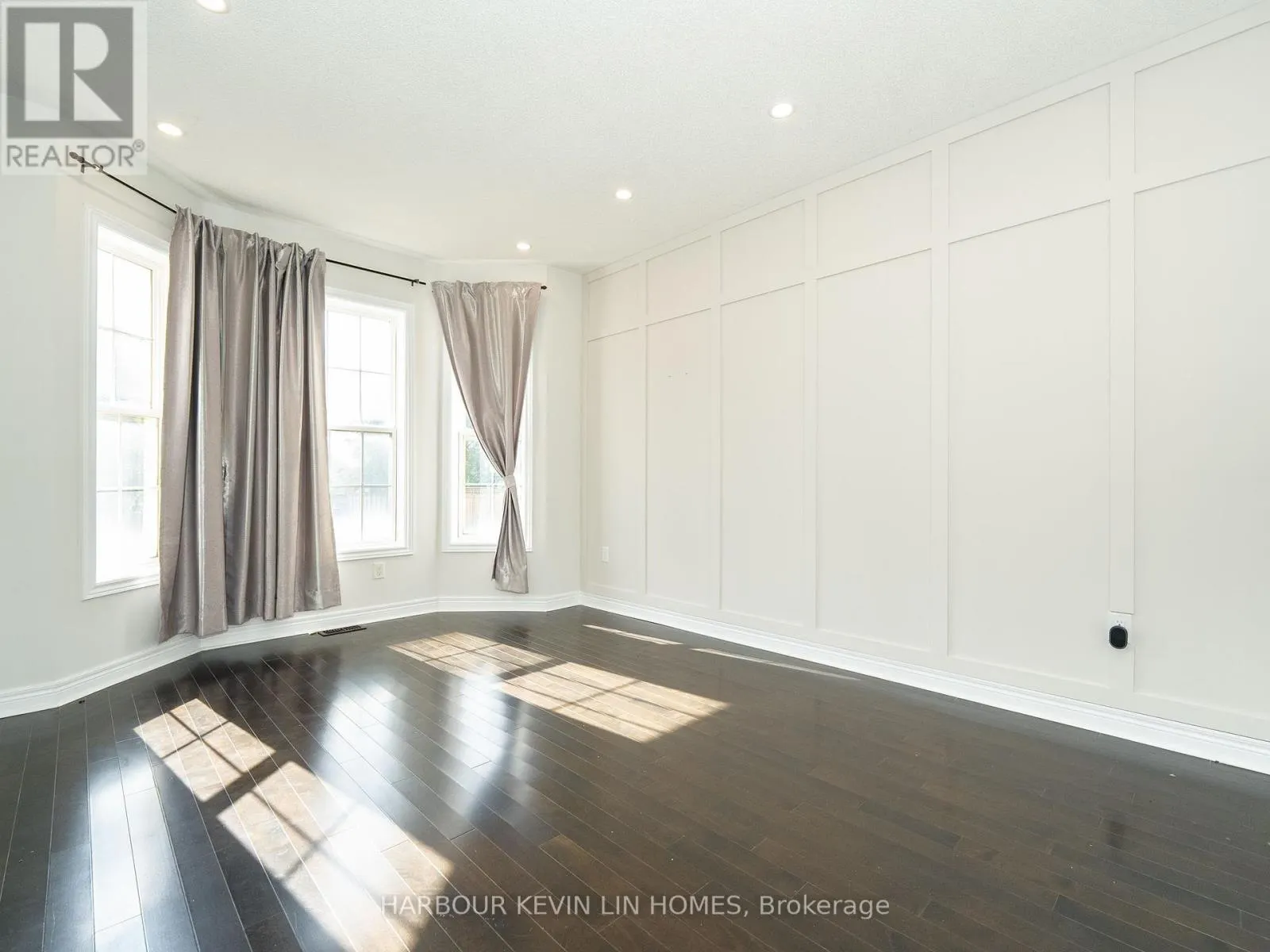 26 BEMBRIDGE DRIVE