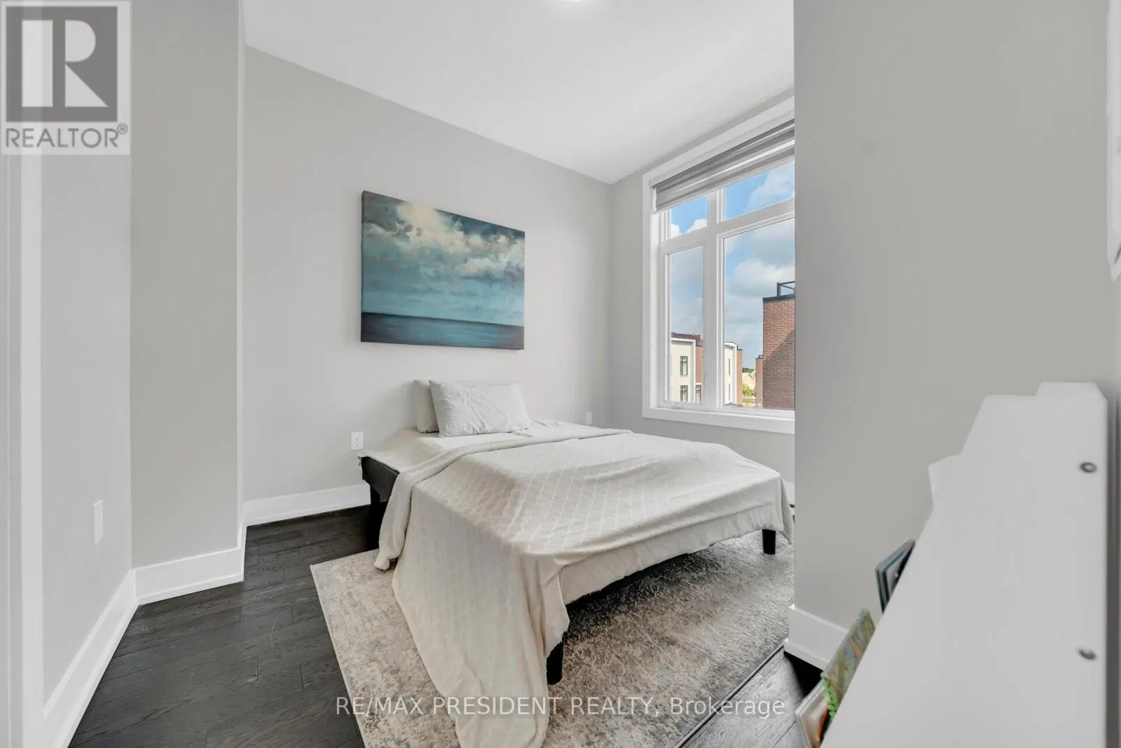 U232 - 9580 ISLINGTON AVENUE