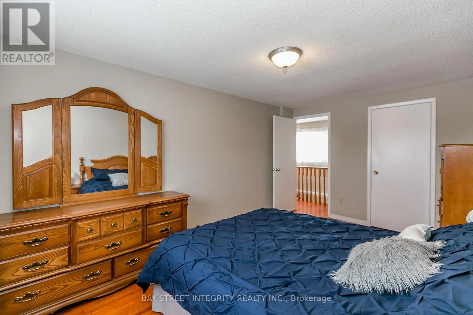 3 MAPLEGROVE AVENUE