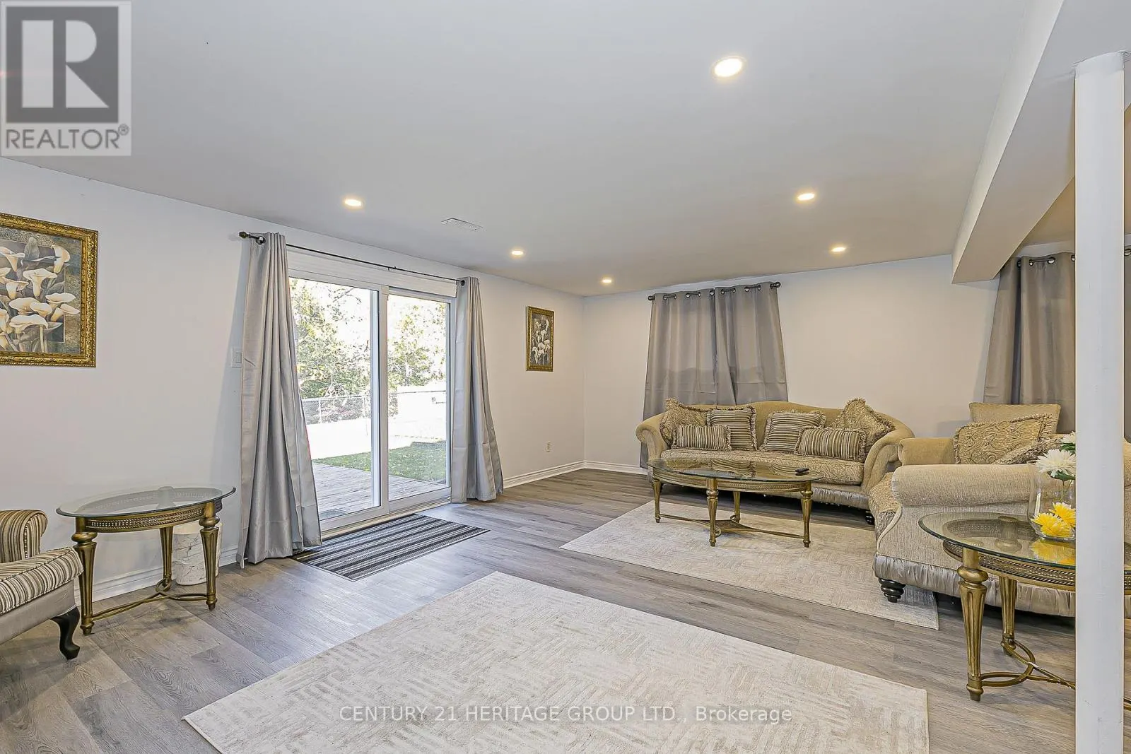 741 COLLEGE MANOR DRIVE