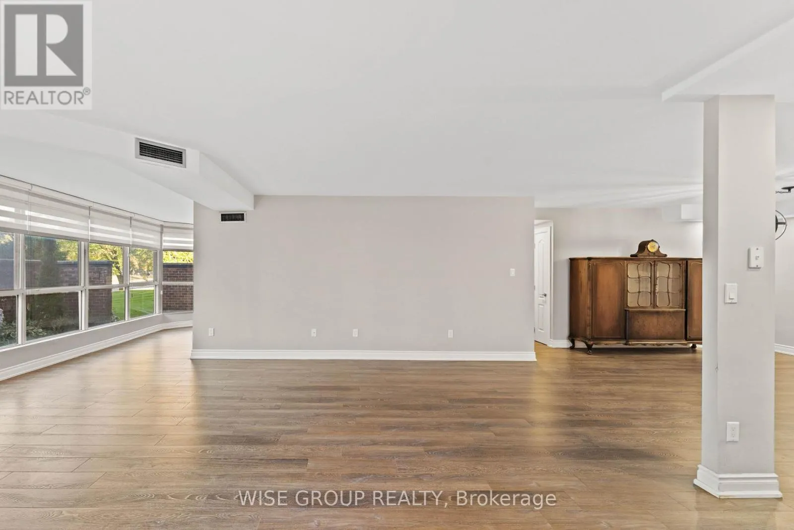 113 - 5 WELDRICK ROAD W