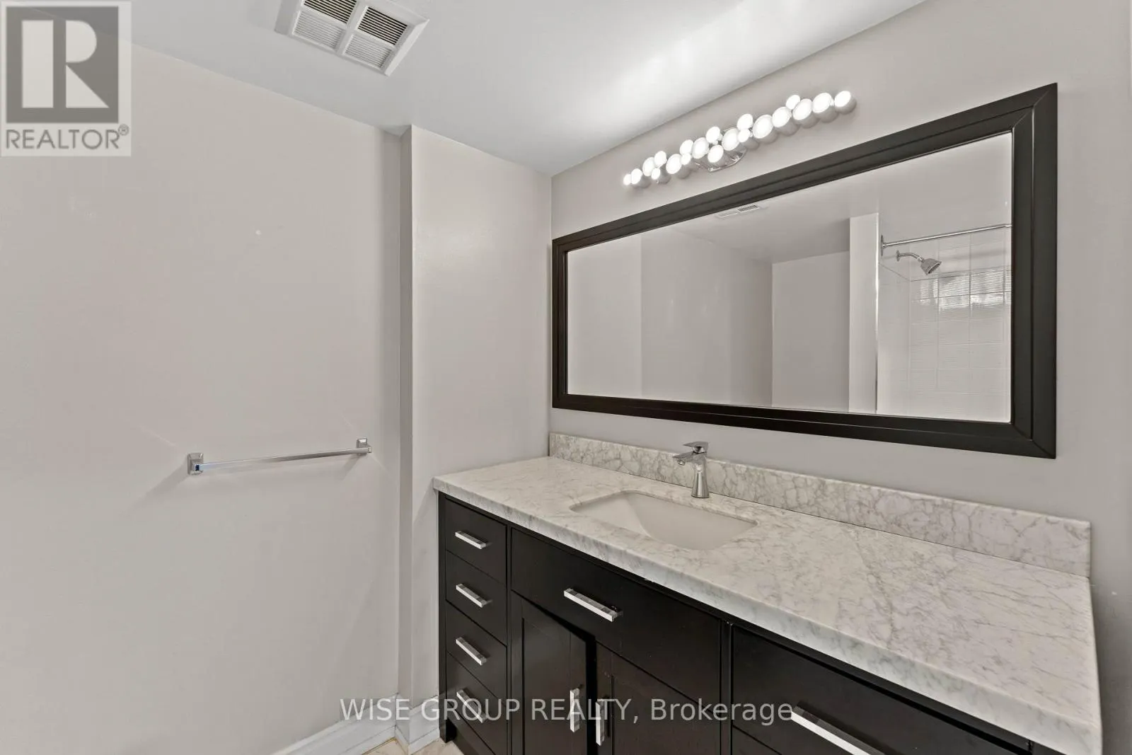 113 - 5 WELDRICK ROAD W