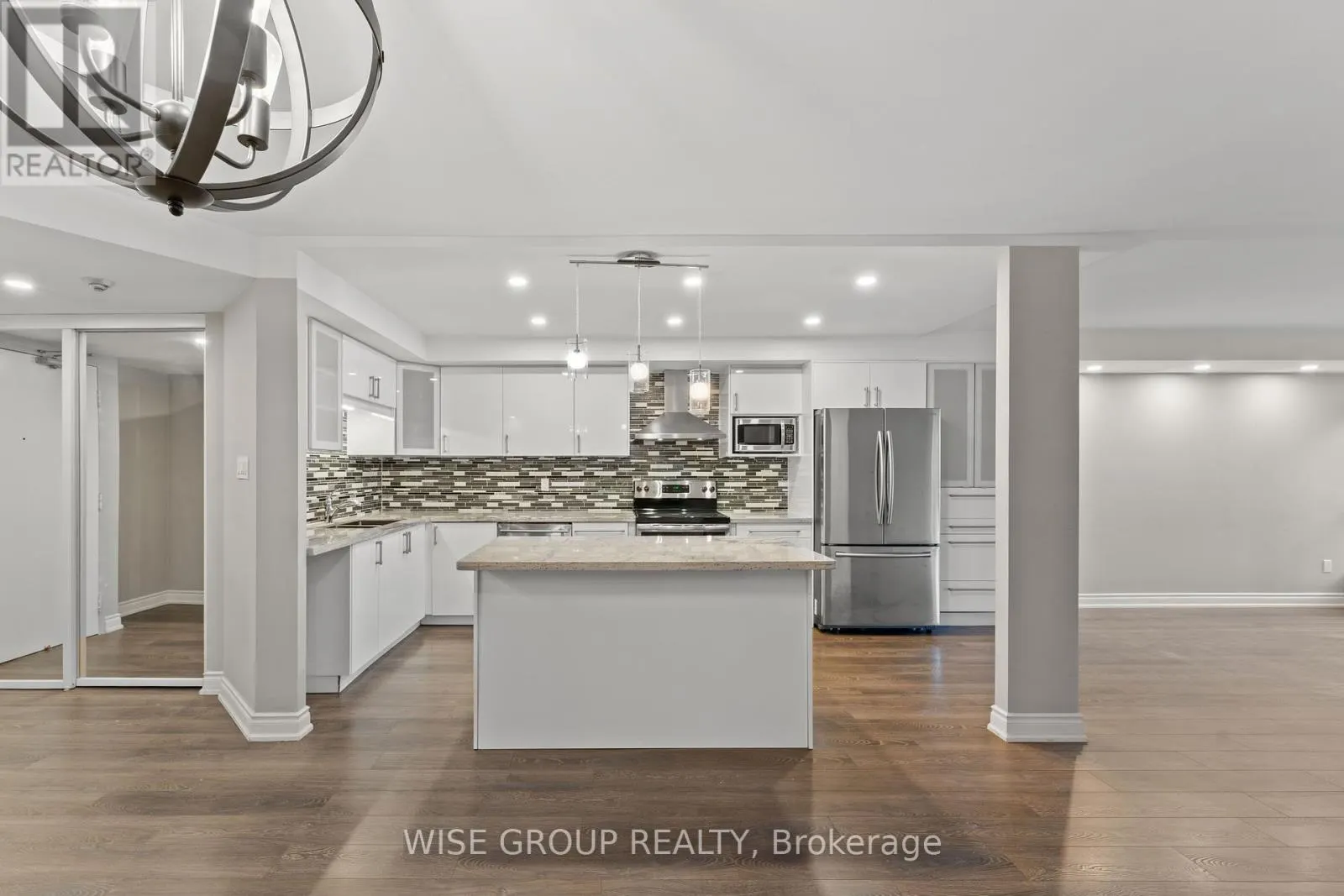 113 - 5 WELDRICK ROAD W